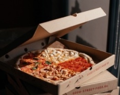 Пицца готовая к доставке Пицца готовая к доставке